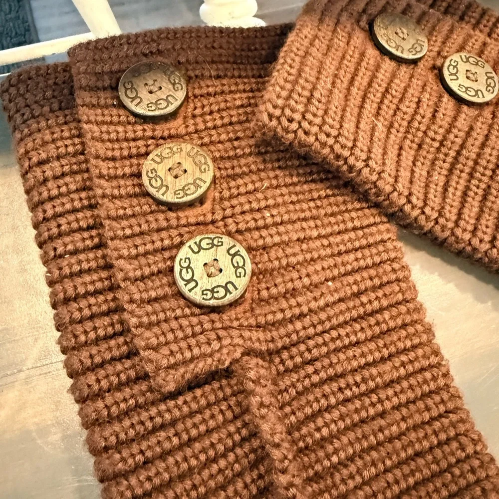 UGG Classic Cardy Knit Button Boots Brown Tall Sweater Boots Women’s Size 5